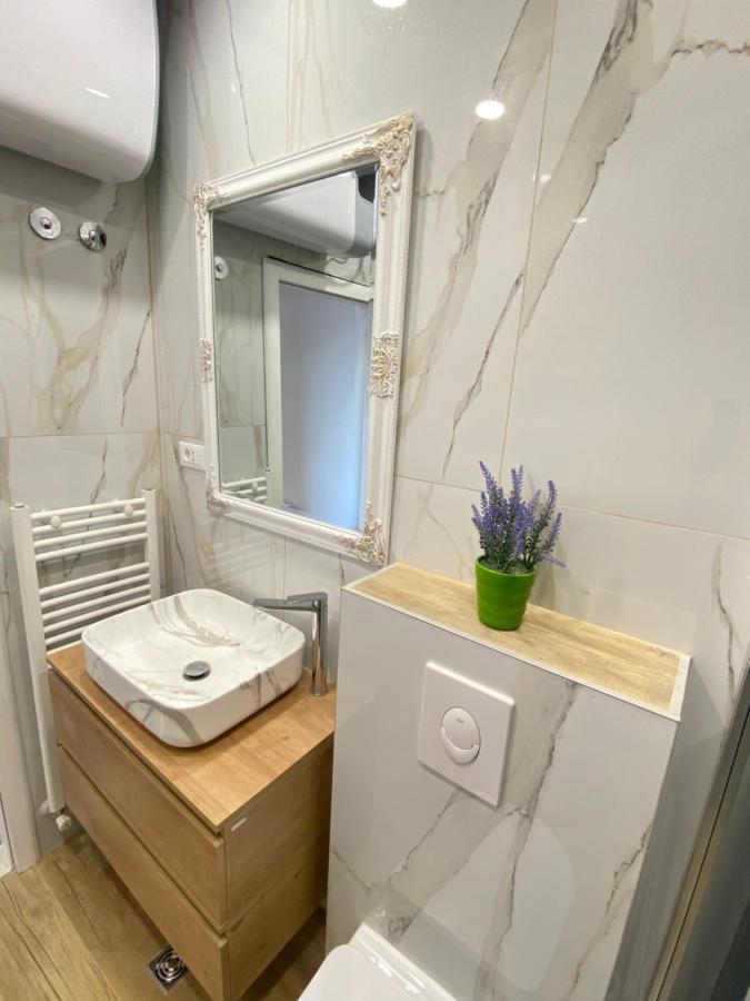 Apartment Lana Baska Voda Exterior photo